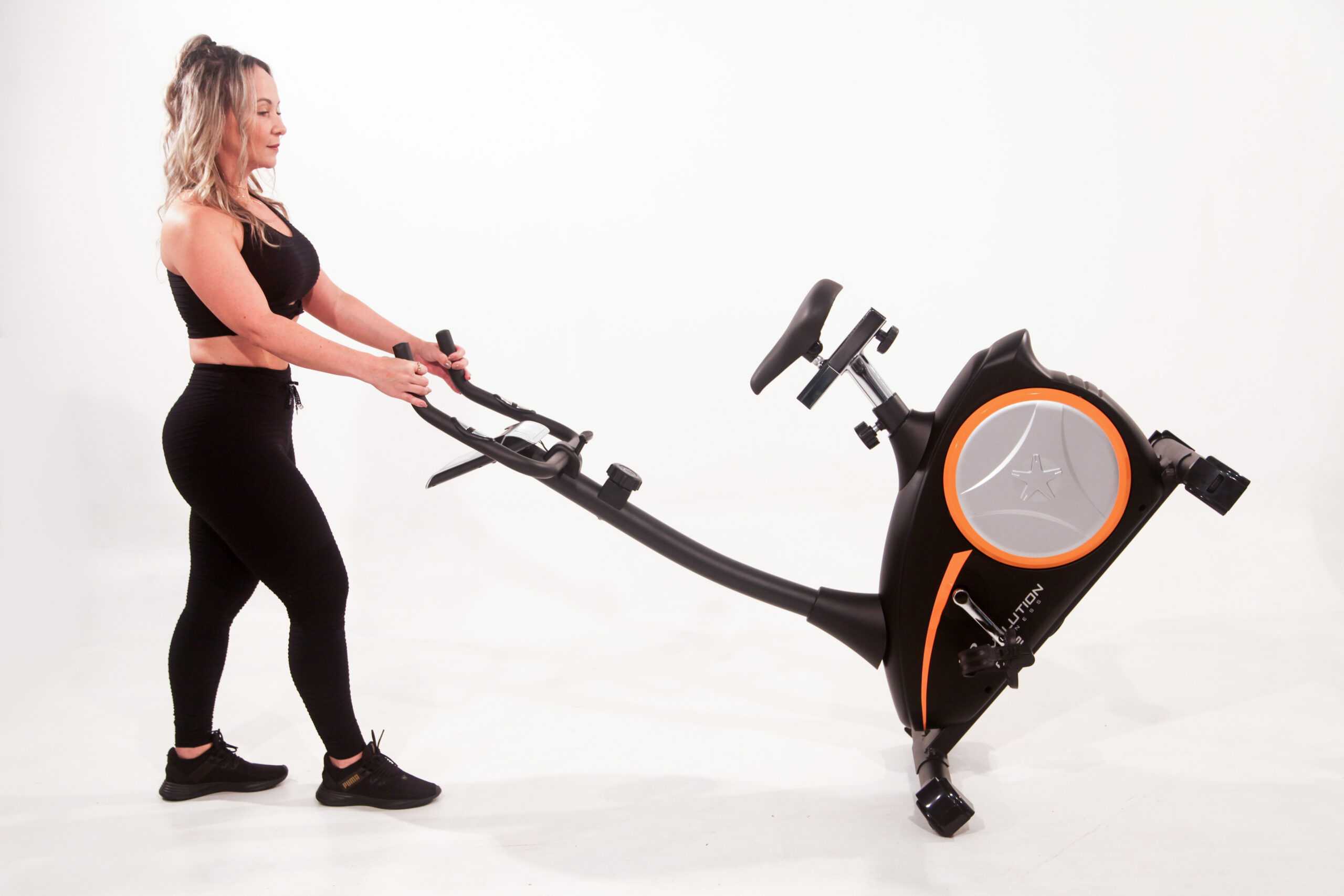 Bicicleta Ergométrica Comercial B 902 - Imagem 2