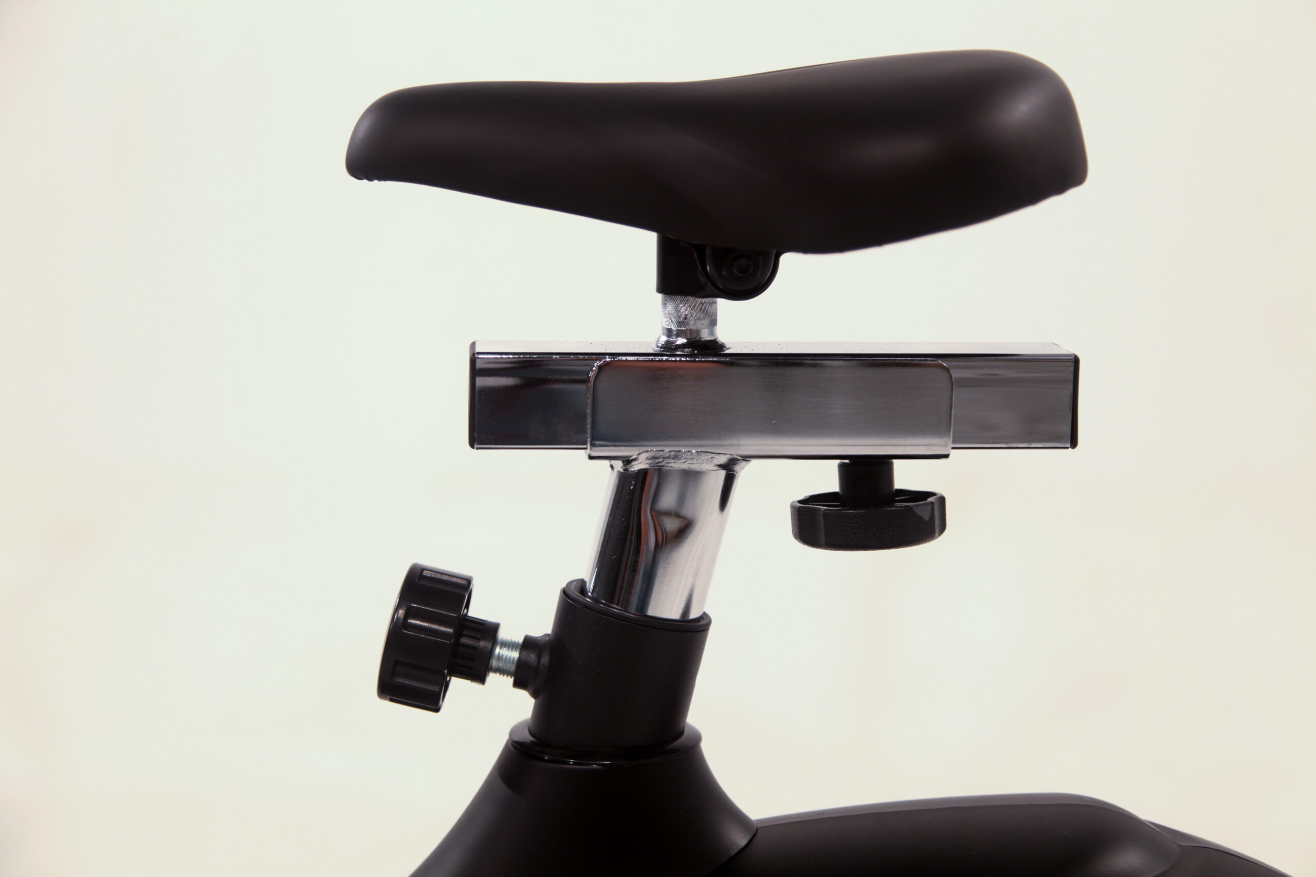 Bicicleta Ergométrica Comercial B 902 - Imagem 7