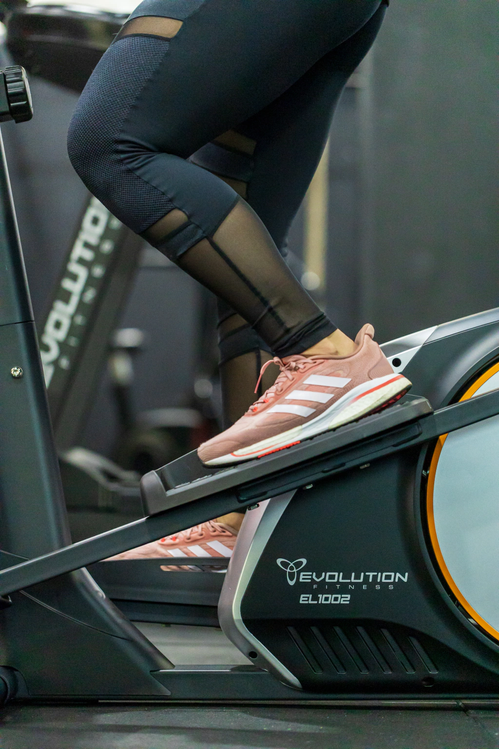 Elíptico Comercial EL 1002 - Imagem 5